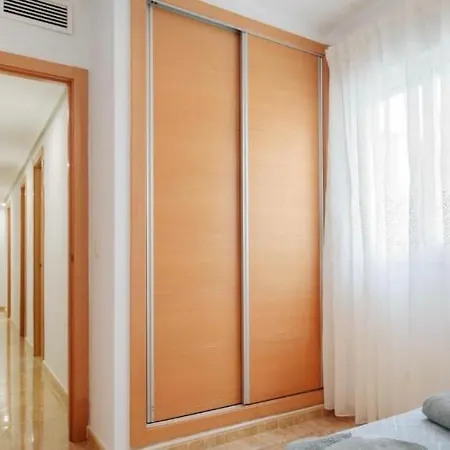 Centrum - Train Station Apartment Alicante